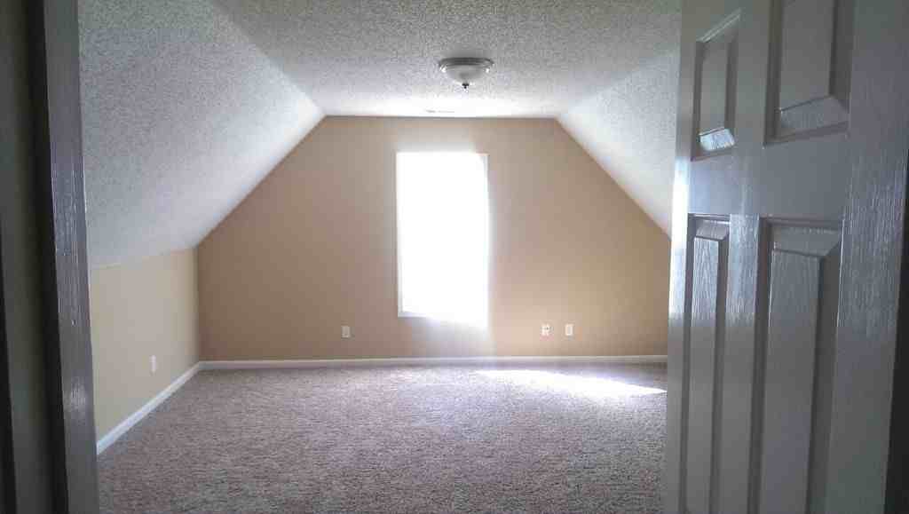 4745 Callaway Hills Dr - Photo 3 of 14