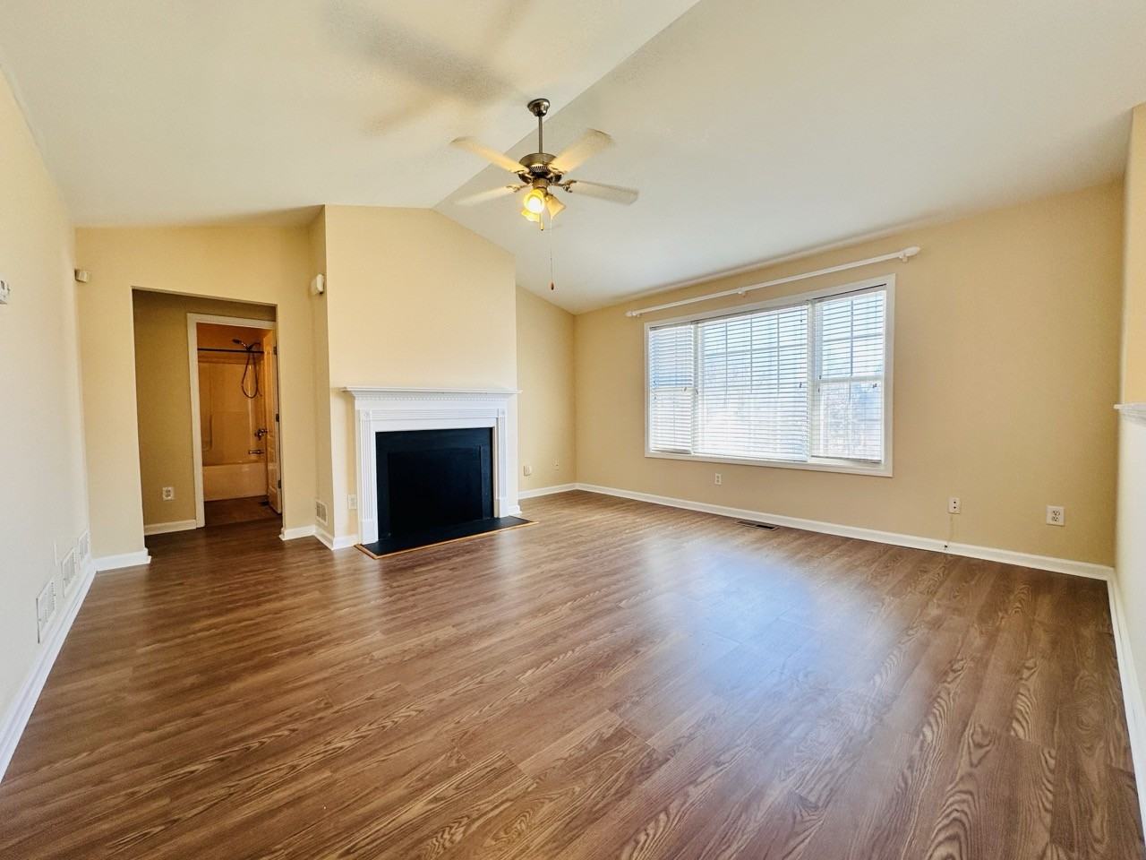 4841 Ventnore Pl - Photo 3 of 23