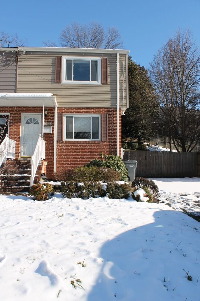 5833 Mount Vernon Dr - Photo 2 of 44