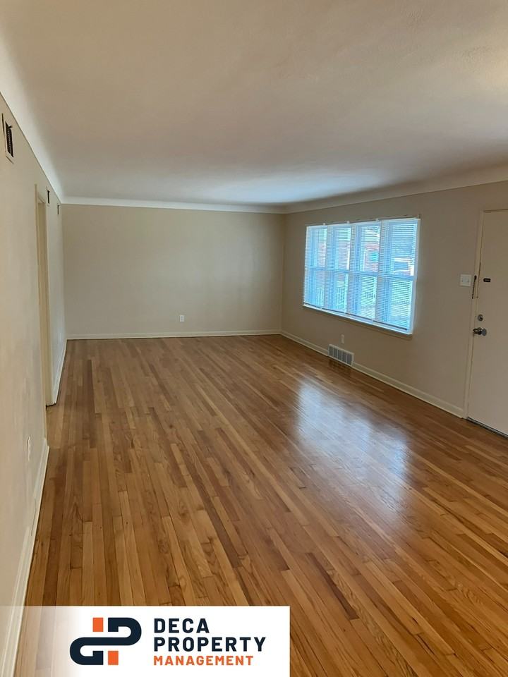 10132 W Florissant Ave - Photo 2 of 17