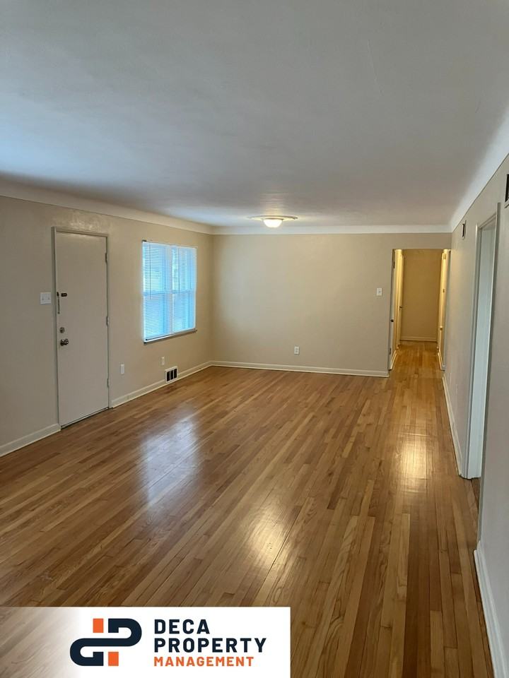 10132 W Florissant Ave - Photo 3 of 17