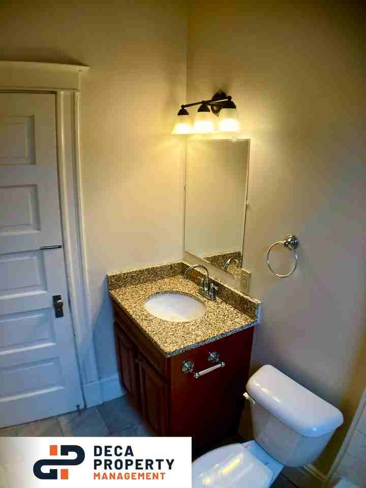 3332-3334 Pennsylvania Ave - Photo 2 of 12