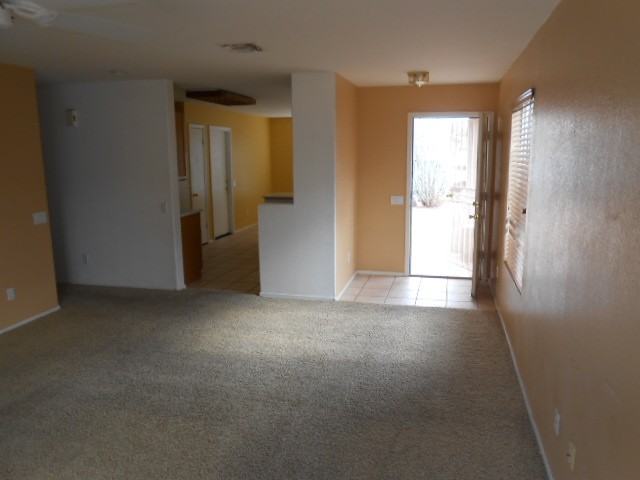 10438 W Pasadena Ave - Photo 3 of 16