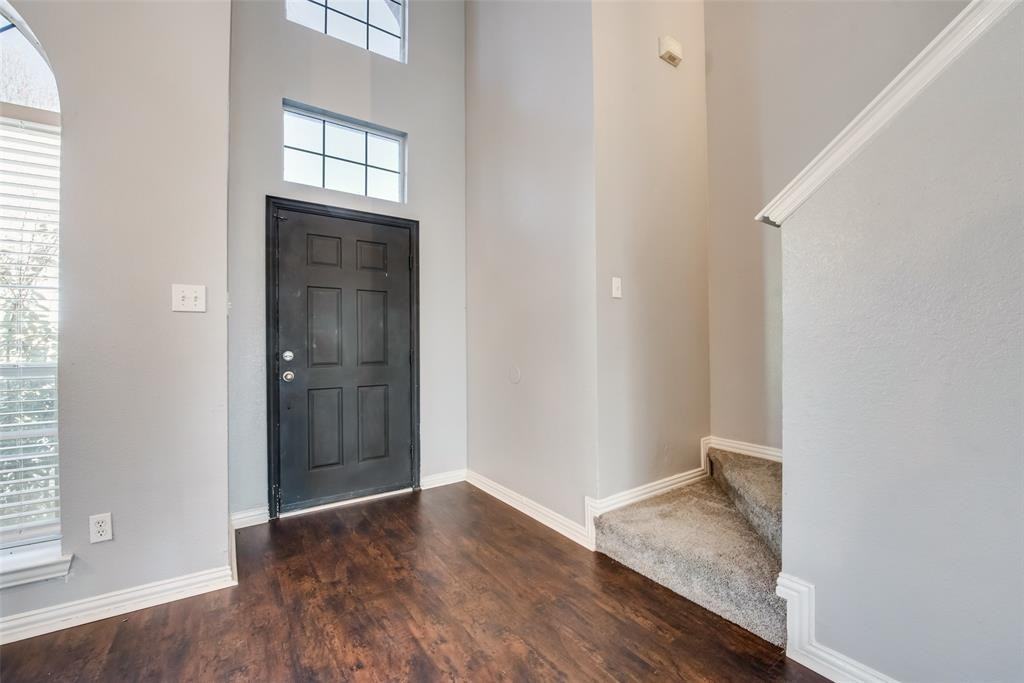 86 Briar Ln - Photo 2 of 17