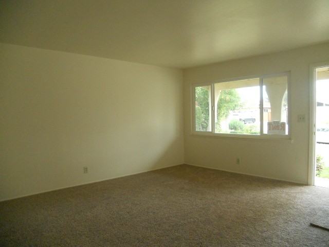 20232 Saratoga Vista Ct - Photo 2 of 10