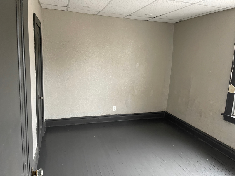 1301 Pennsylvania St #3 - Photo 7 of 7