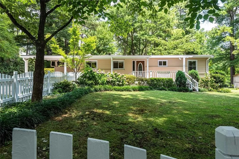 2644 Valmar Dr - Photo 2 of 29