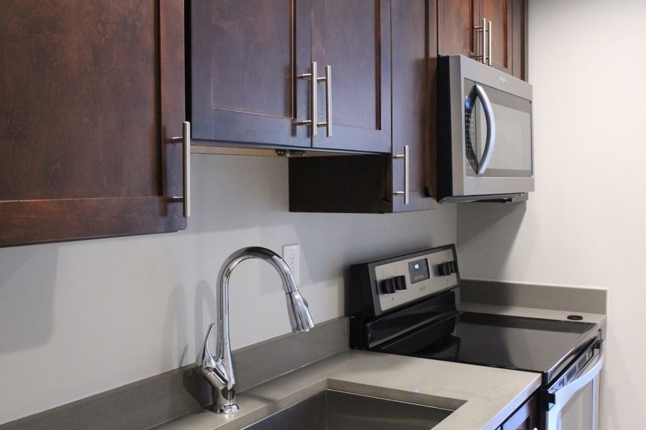 The Farwell - Photo 4 of 50