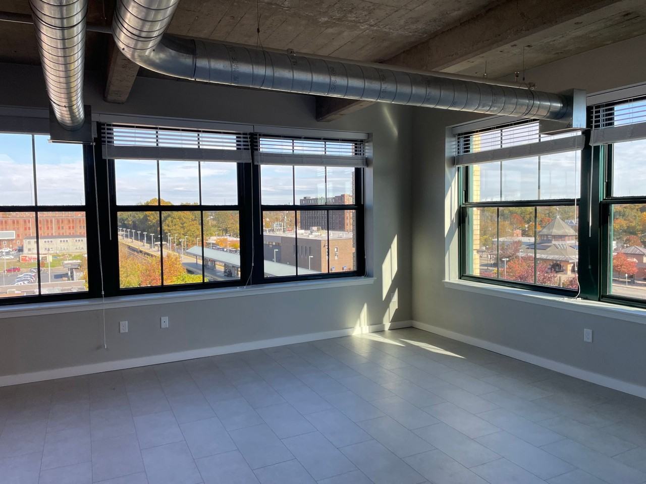 The Anglim - Photo 3 of 21