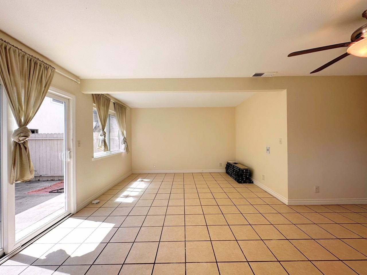 11115 Slater Avenue - Photo 2 of 10