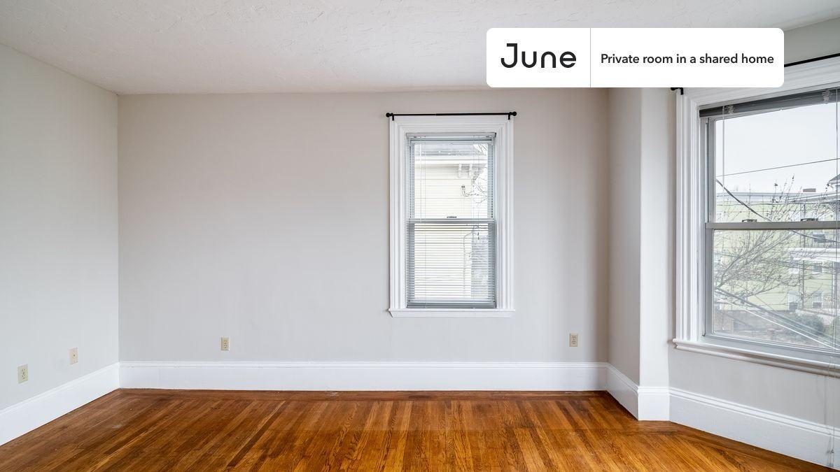 88 Glen St #A - Photo 4 of 17