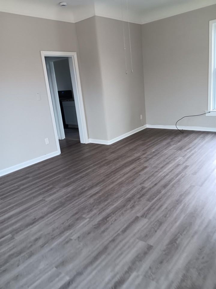 927 Ontario St #3 - Photo 5 of 24