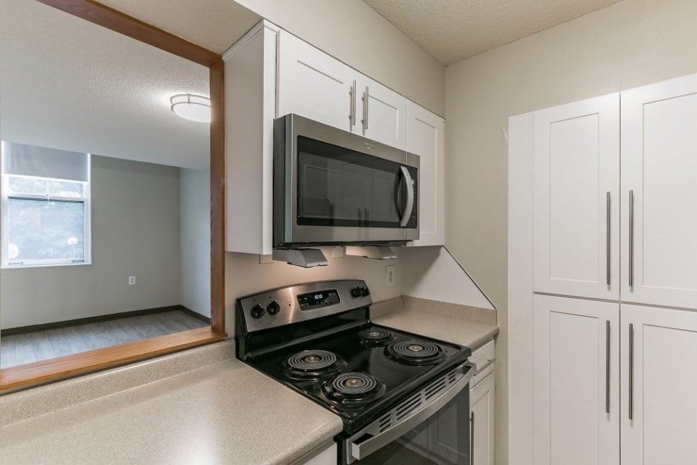 Mill House Apartments - Photo 6 of 12