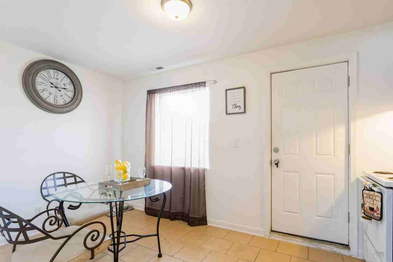 Pangea Oaks - Photo 3 of 15