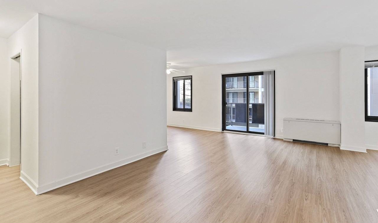 Barton House - Photo 5 of 50