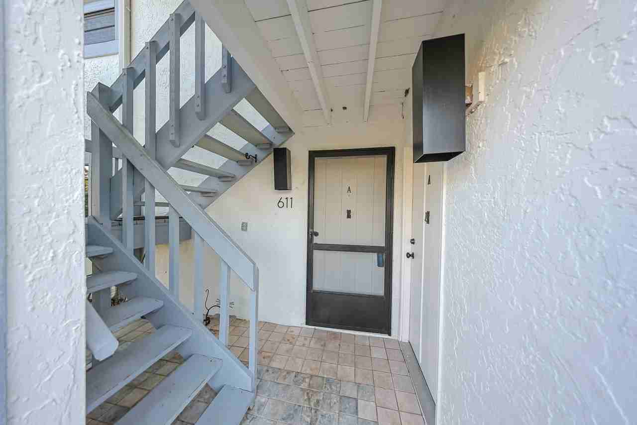 611 Lively Dr - Photo 3 of 41