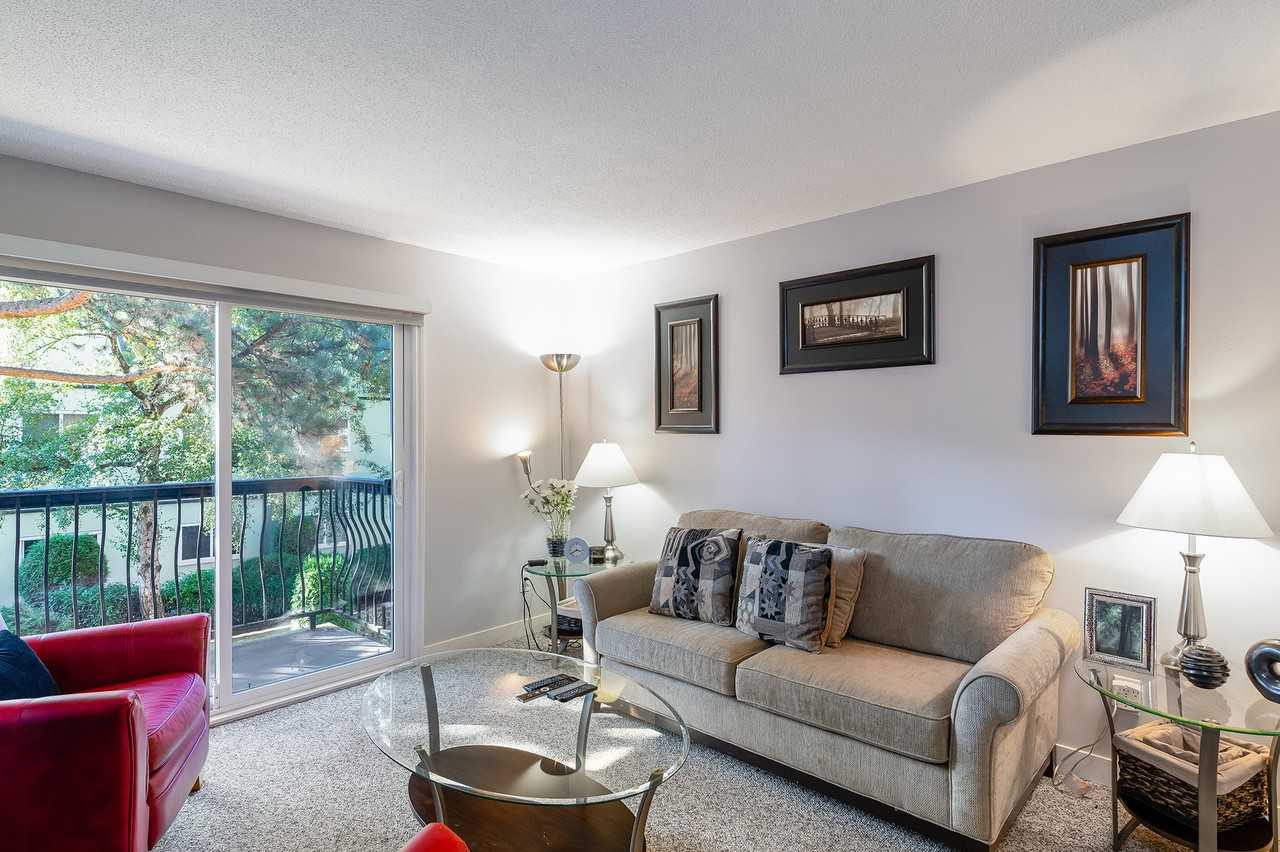 Blair House - Photo 3 of 14