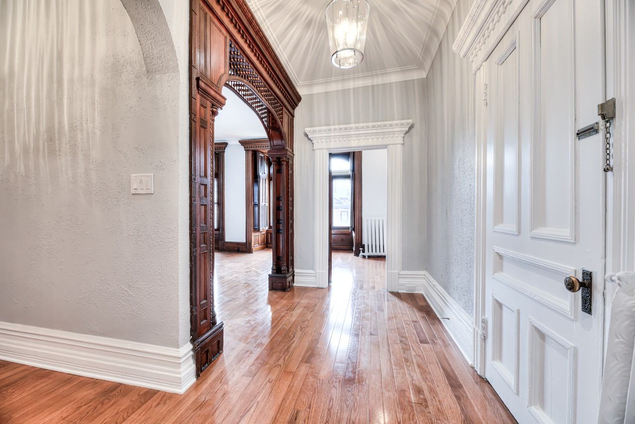449 Avenue Mount Pleasant - Photo 4 of 17