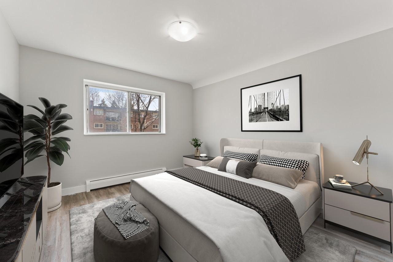 294 Lorne Avenue - Photo 3 of 9