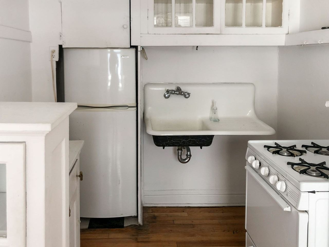 428-36 W. Surf - Photo 7 of 9