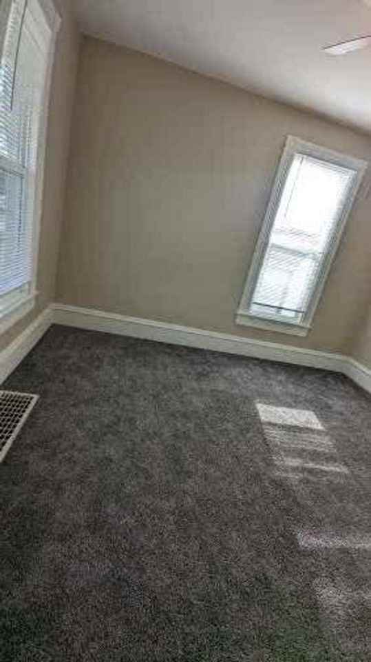 Brad's Ace - Photo 3 of 6