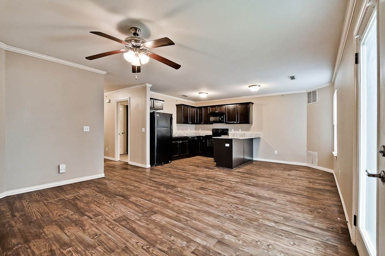 Cedar Circle - Photo 6 of 47