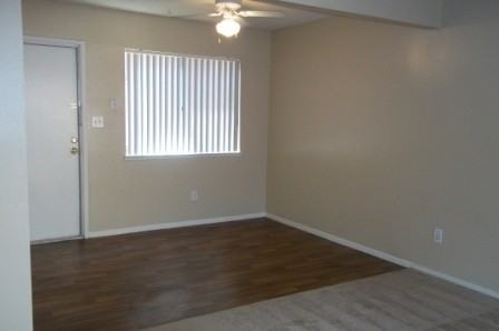Autumn Glen Apartments - Photo 2 of 17