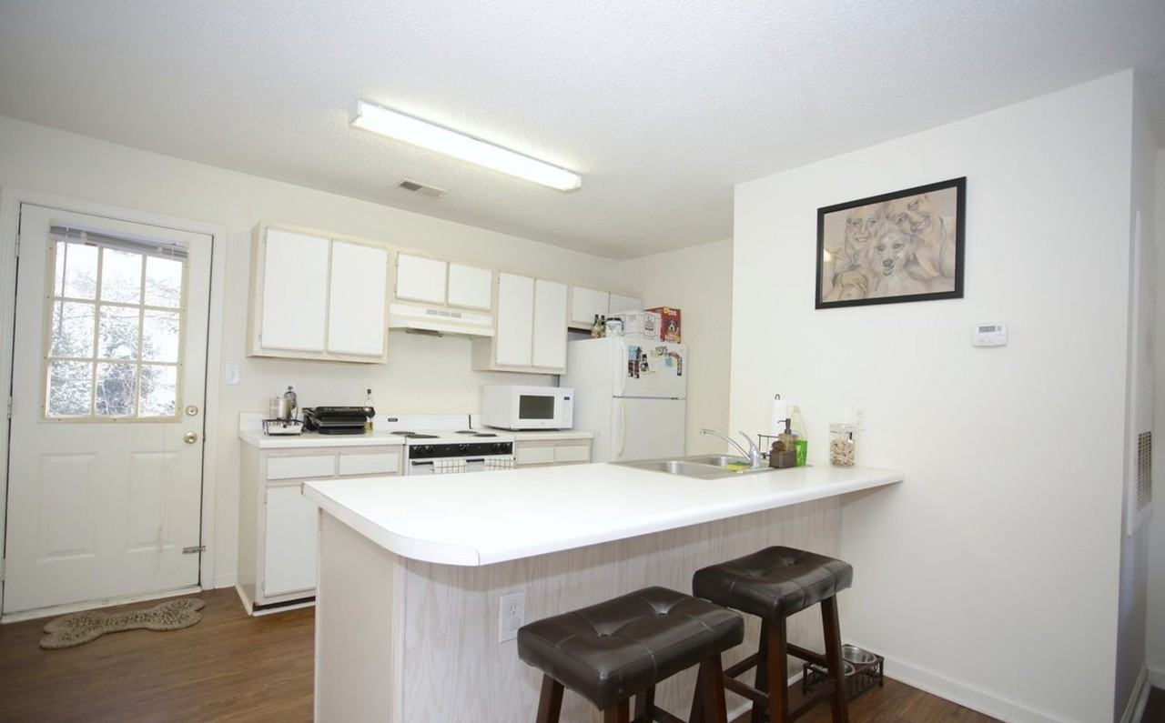 Arbor Club - Photo 5 of 22