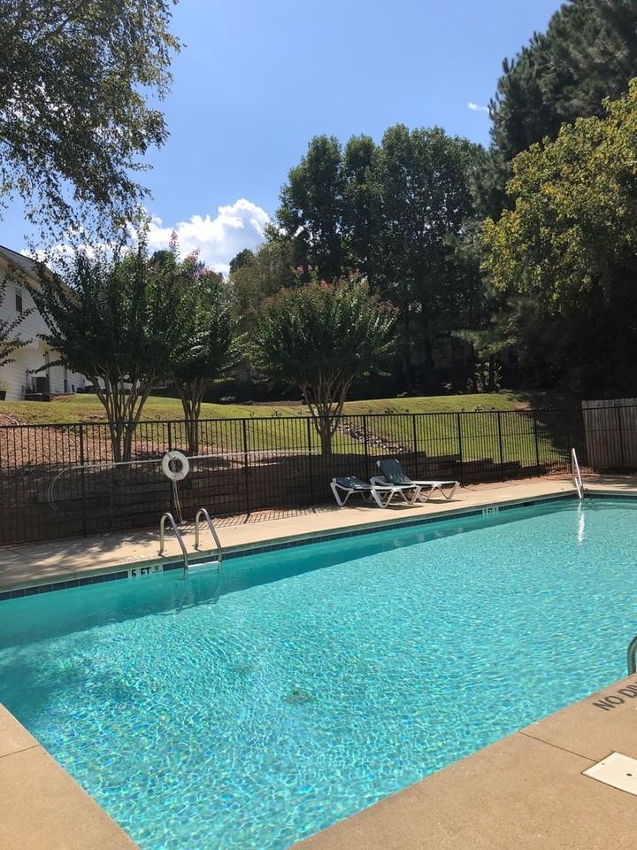 Arbor Club - Photo 2 of 50