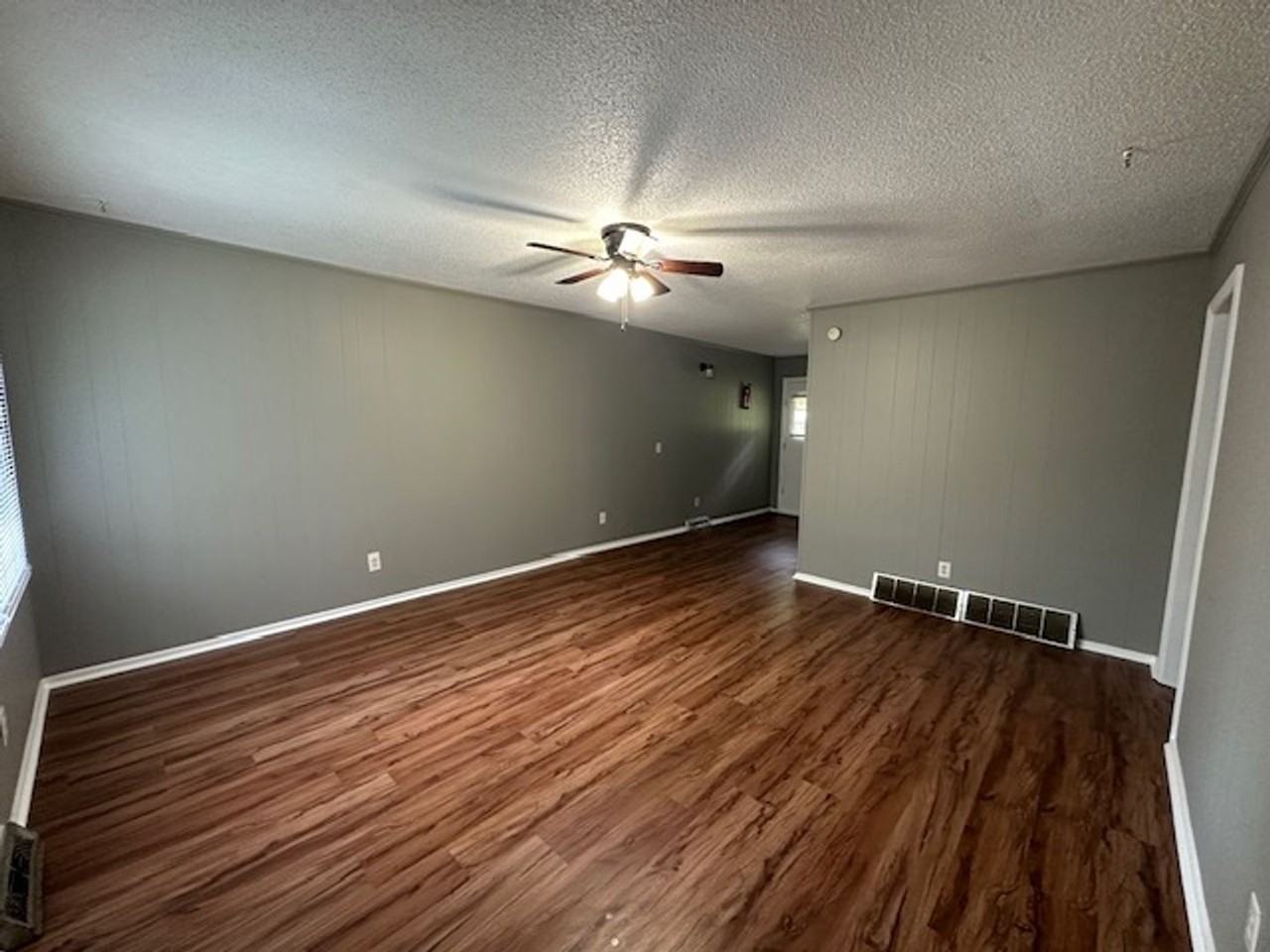 Cedar Lane Cottages - Photo 5 of 37