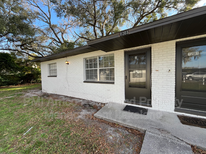 1203 Buddwood Rd - Photo 2 of 13