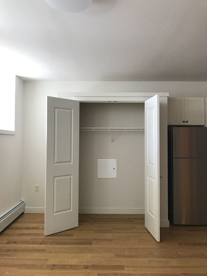 375 North Avenue, LLC (Liberty House) - Photo 6 of 48