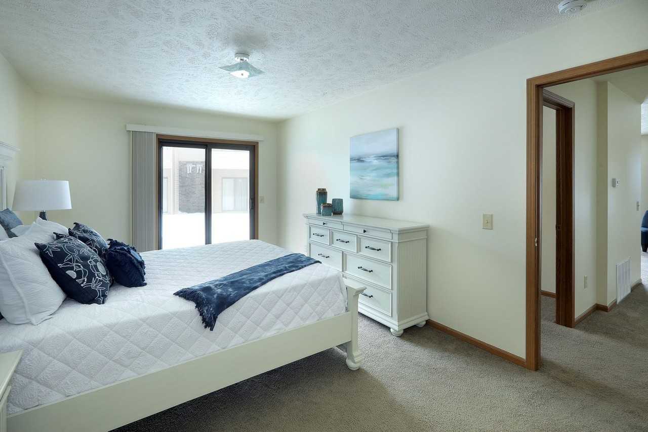 6555 Balsam Dr - Photo 2 of 19