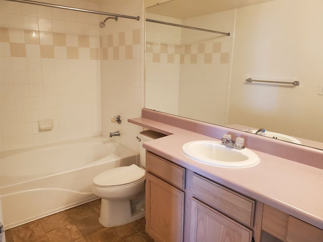 Taylor Ranch - Photo 6 of 26