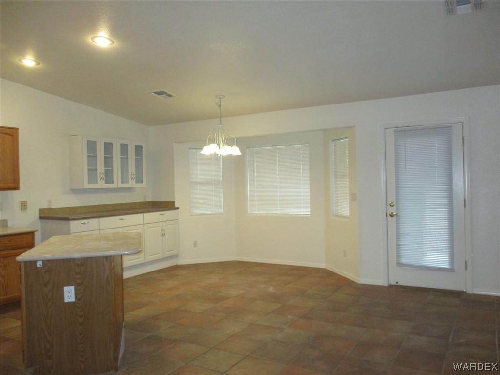 1941 E Gold Lake Dr - Photo 3 of 19