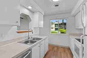 featured image of 850 Aaron Dr