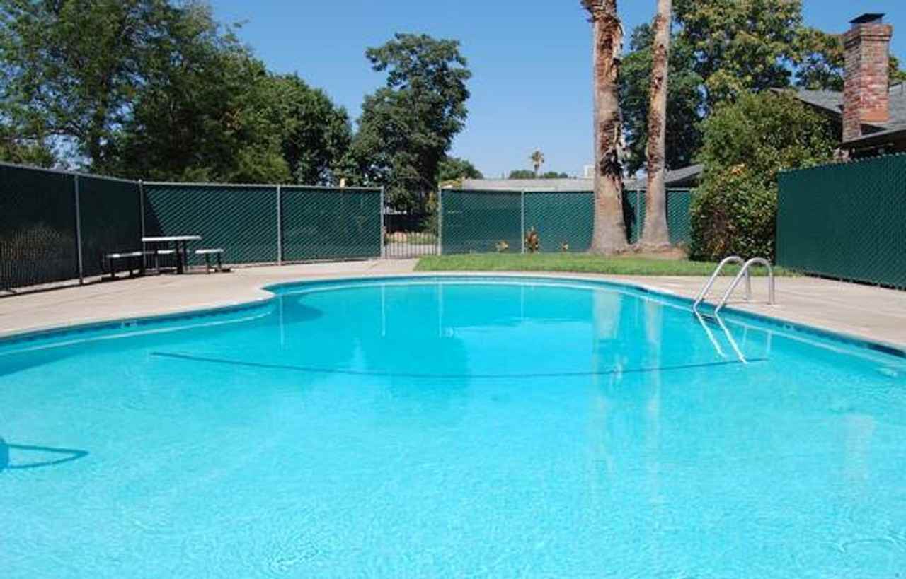 0912 - Woodside Gardens, 124-146 W Lassen Ave - Photo 2 of 26