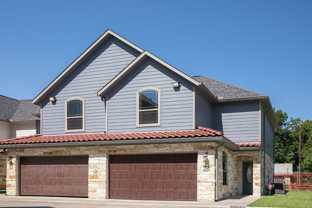 Duplex For Lease - Photo 1 of 1