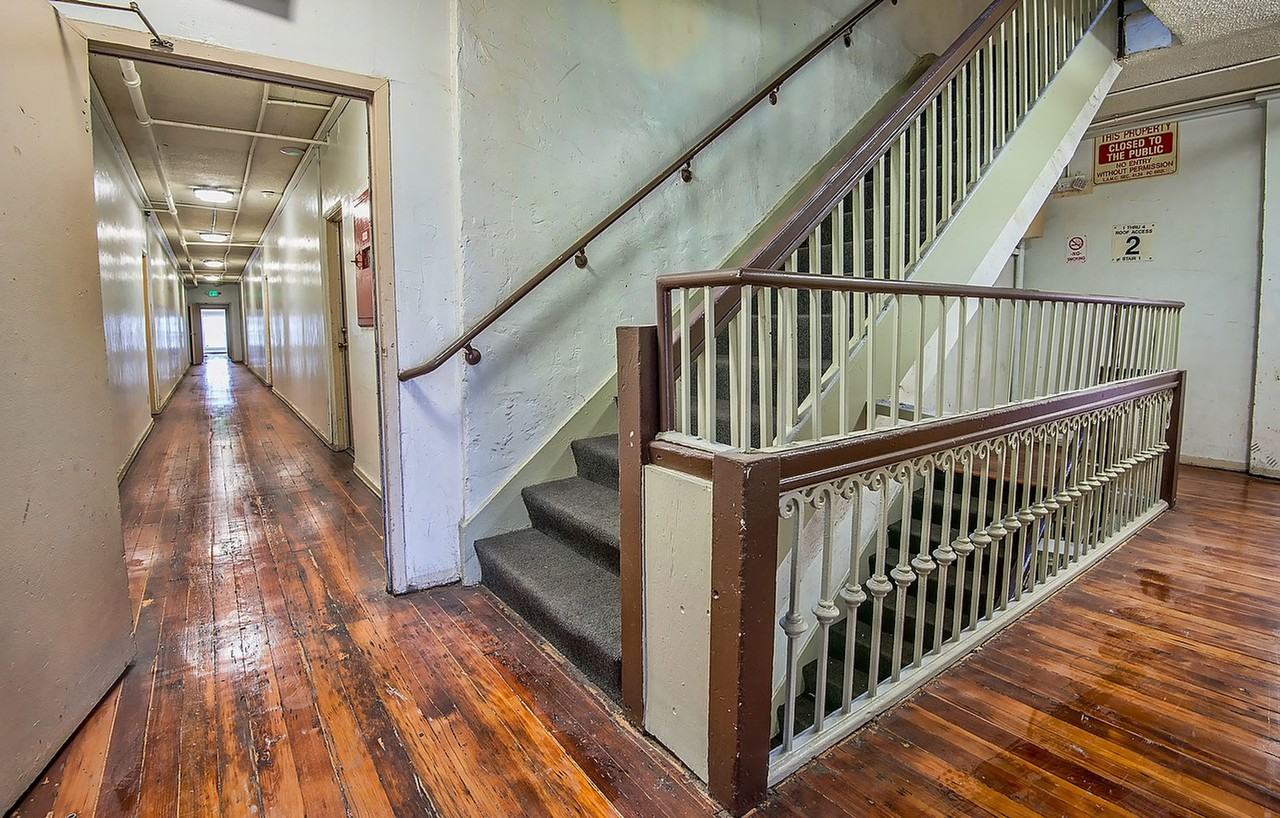 wil1518 - Photo 2 of 8