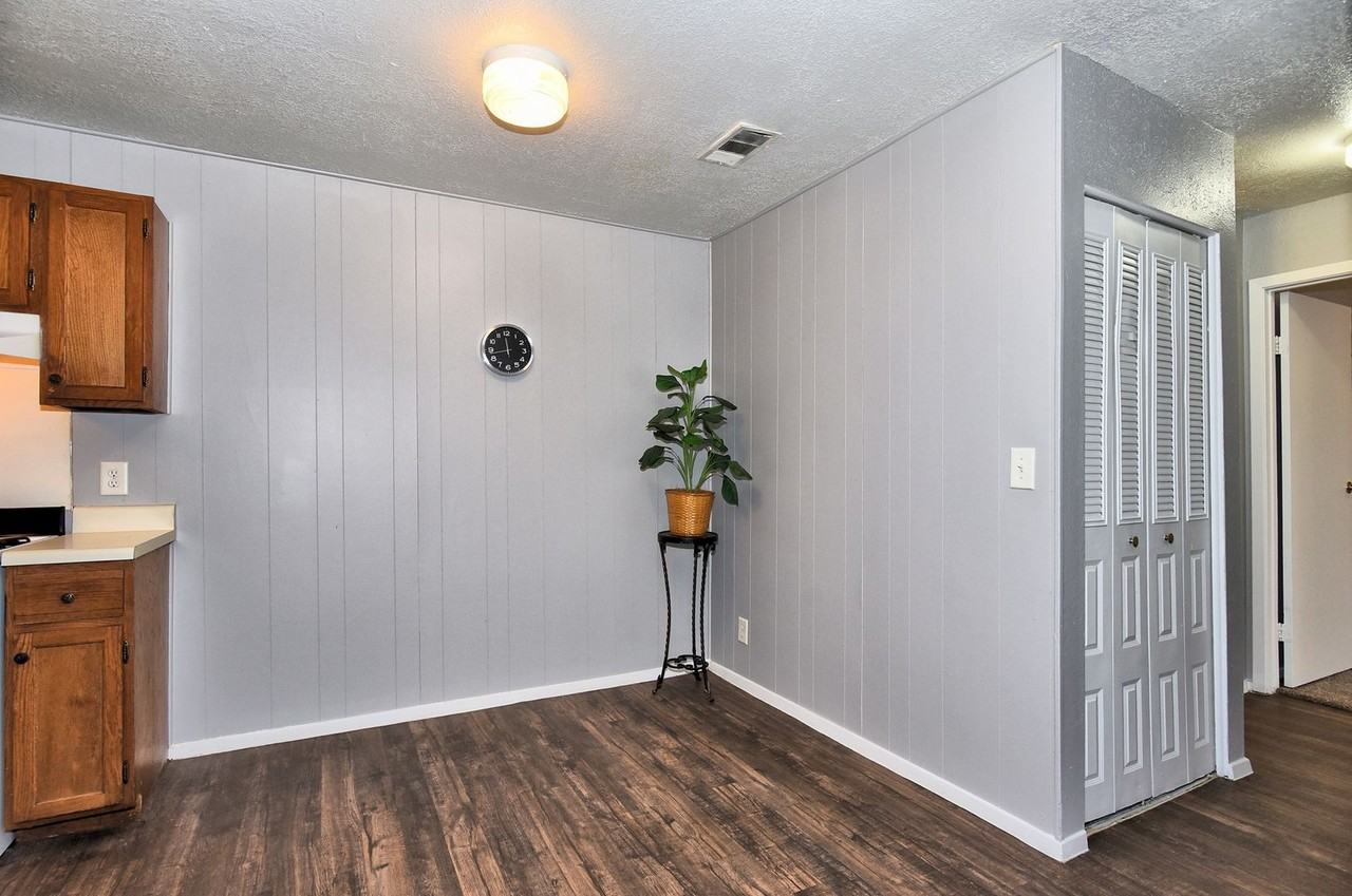 Summerstone Duplexes - Photo 2 of 30