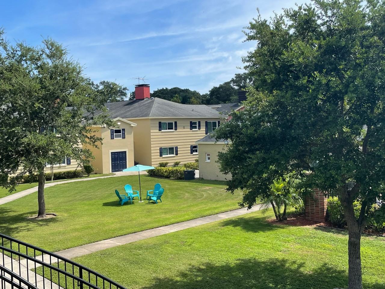 Arbors At Belleair Apartments - 2230 Nursery Rd Clearwater FL | Zumper