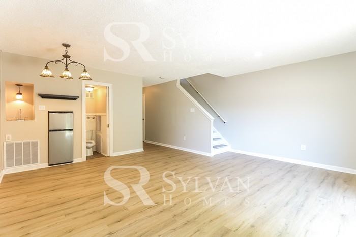 3705 Daner Ln - Photo 3 of 16