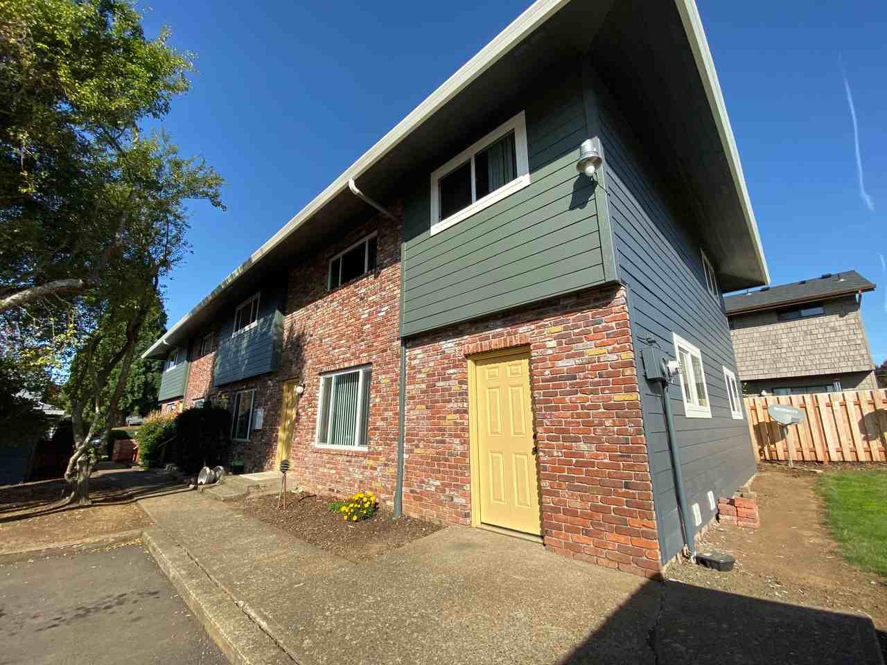 Uglow Manor Apartments - Photo 6 of 6