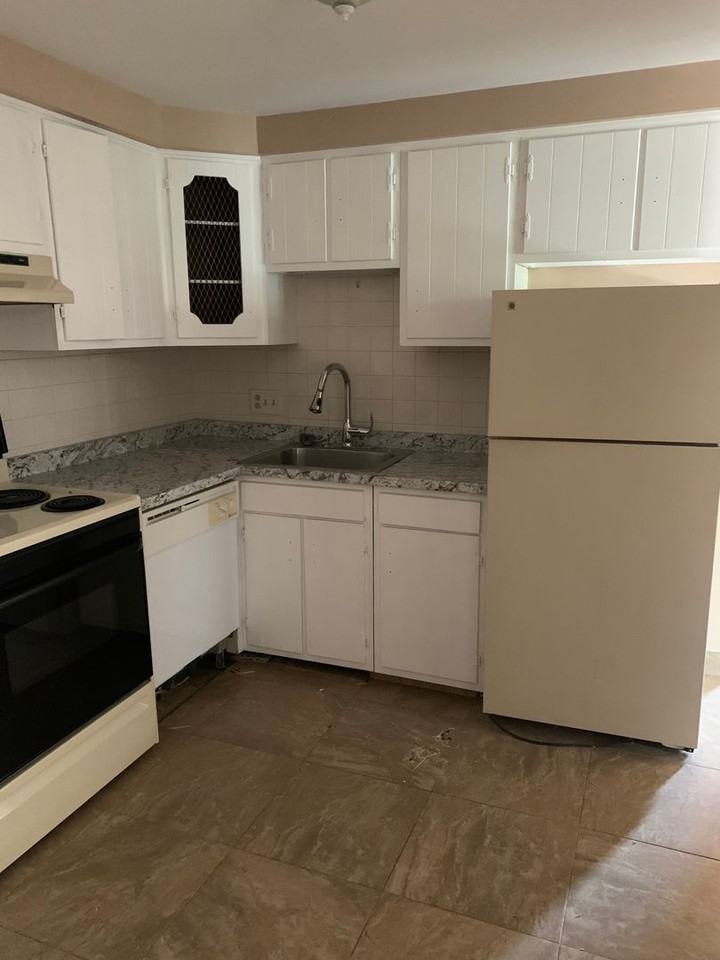 Center Road - Photo 4 of 13