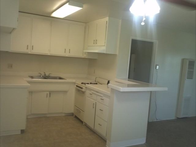 The Glenwood Apartments - Photo 6 of 10