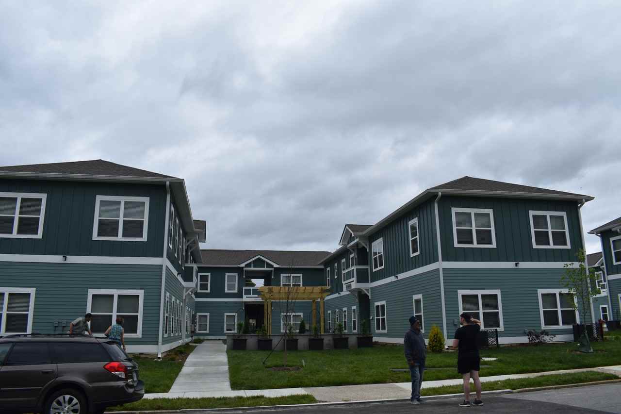 Union Avenue Court Apartments - Photo 5 of 8