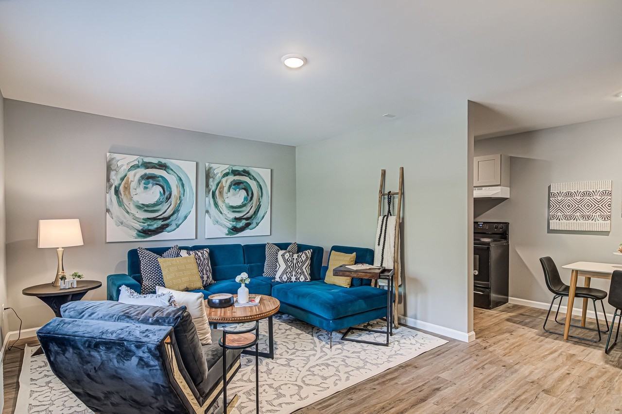 604-612 Anson St - Photo 4 of 17