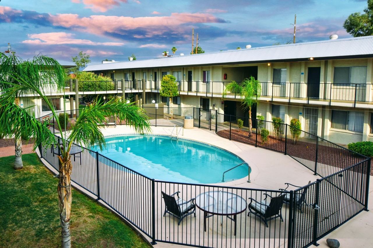 Catalina Gardens - Photo 2 of 3