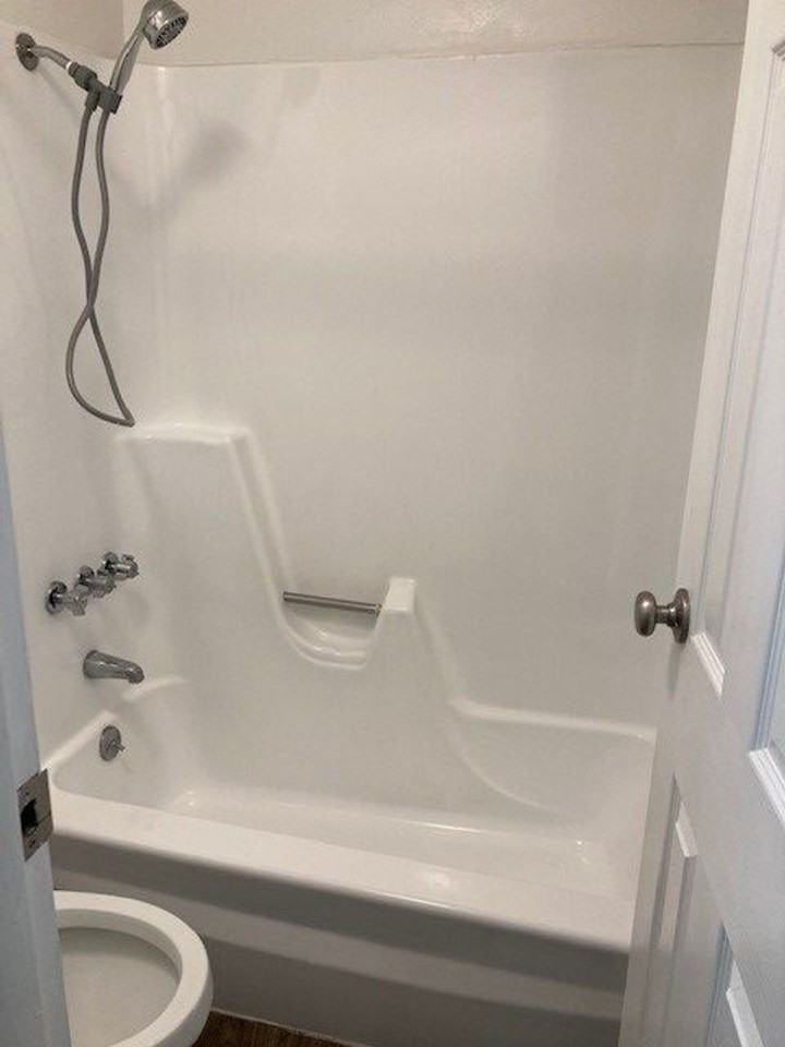 Bel-Rose - Photo 7 of 9