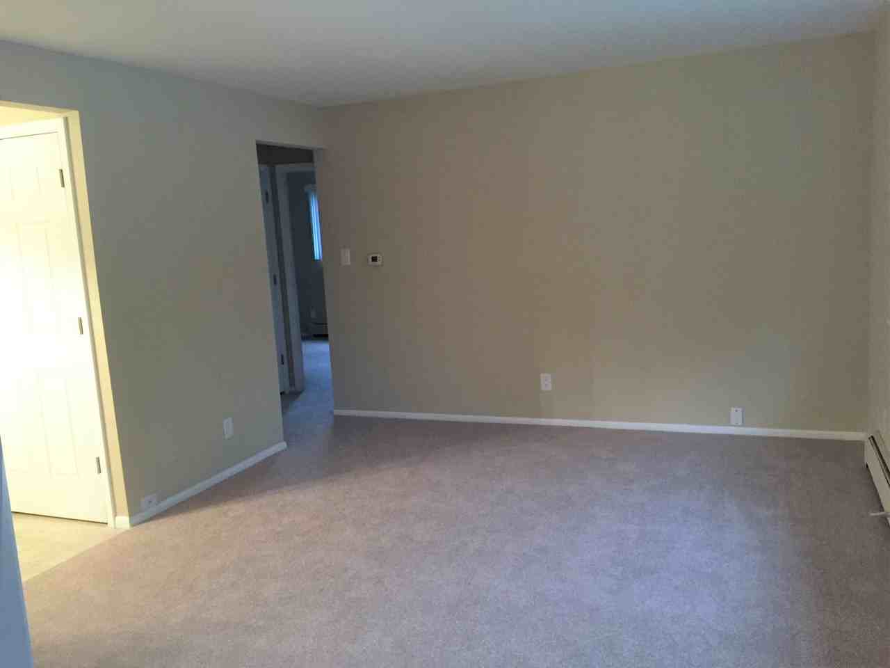 1223 Woodridge - Photo 3 of 10